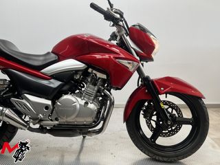 SUZUKI INAZUMA 250 2014 21057 kms.