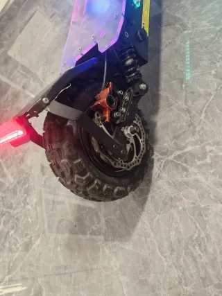 Patín Eléctrico FIEABOR Negro/Rojo