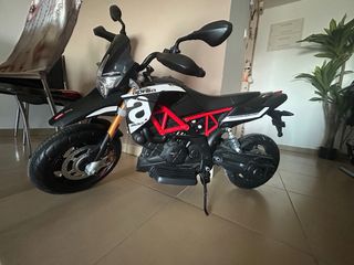 Moto Eléctrica Infantil Aprilia Dorsoduro