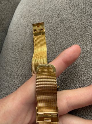 Reloj Marea Dorado Digital