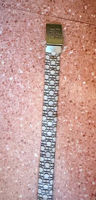 Cinturón Carolina Herrera CH Dorado y Blanco