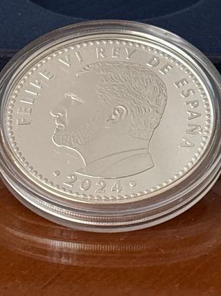 Moneda 10 Euro Policía Nacional Bicentenario Plata