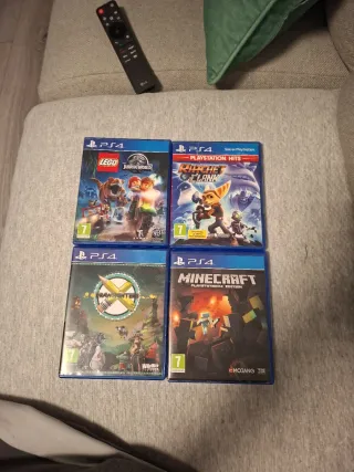 4 Videojuegos PS4: LEGO Jurassic World, Ratchet &