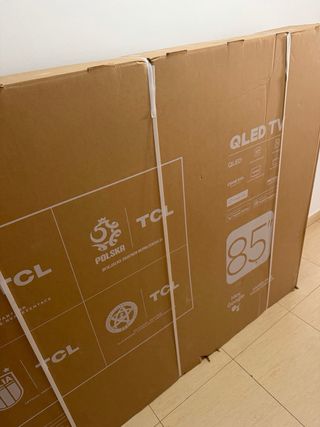Smart TV TCL 85 Google TV Sellada
