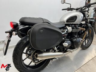 TRIUMPH STREET TWIN 2017 27083 kms.
