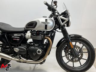 TRIUMPH STREET TWIN 2017 27083 kms.