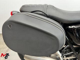 TRIUMPH STREET TWIN 2017 27083 kms.