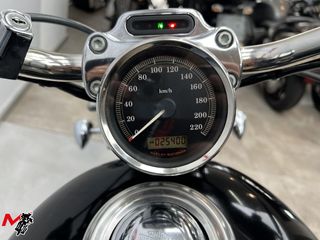 HARLEY DAVIDSON SPORTSTER 1200 CUSTOM 2010 25400 kms.