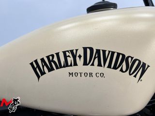 HARLEY DAVIDSON SPORTSTER 883 IRON 2014 29854 kms.