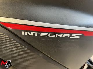 HONDA INTEGRA 2019 30823 kms.