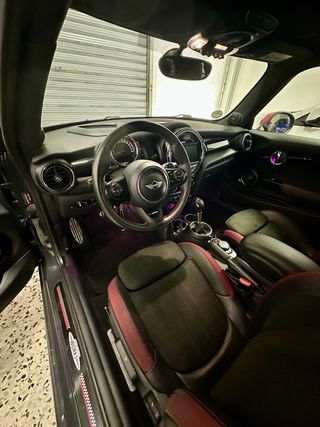 MINI Cooper JCW 231cv 2015