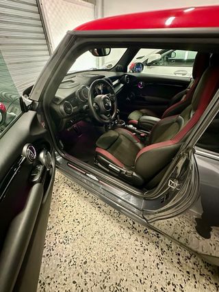 MINI Cooper JCW 231cv 2015