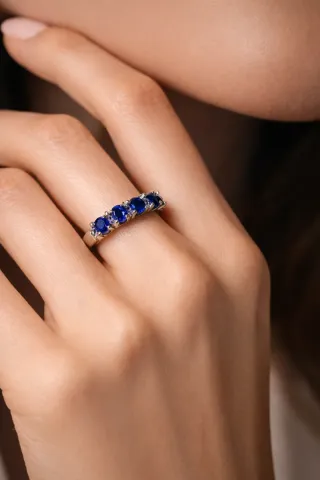 Anillo plata 925 con 7 zafiros certificados