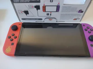 Nintendo Switch OLED Pokémon Scarlet & Violet