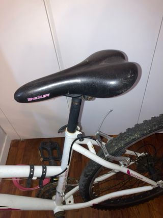 Bicicleta Montaña Indur 18V Blanca