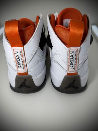Jordan Jumpman Two Trey GS Blanco/Naranja