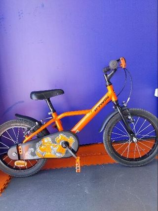bicicleta btwin 16P naranja