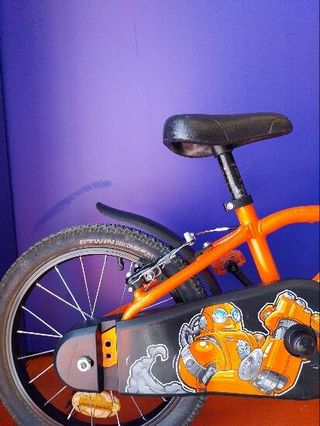 bicicleta btwin 16P naranja