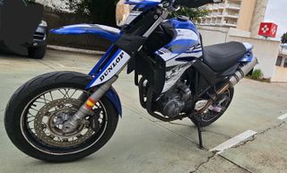 Yamaha XT 660X Supermotard Azul/Blanca