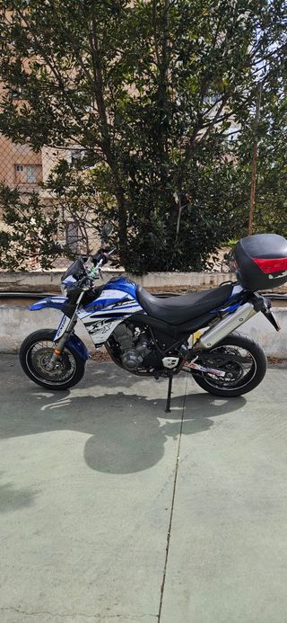 Yamaha XT 660X Supermotard Azul/Blanca