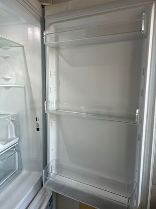 Nevera combi congelador Indesit L18 Blanca