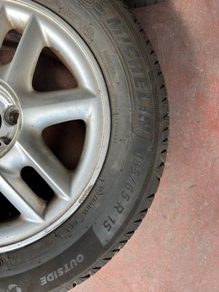 Llantas Renault Scenic 1