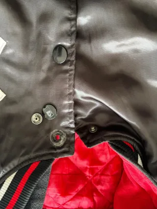 Chaqueta Baseball Yankees Majestic Negra Roja