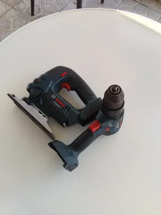 TALADRO BOSCH Y SIERRA DE CALAR BOSCH BATERÍA 18 V