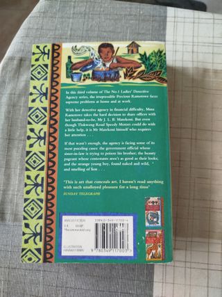 Lote 2 novelas de Alexander MacCall Smith