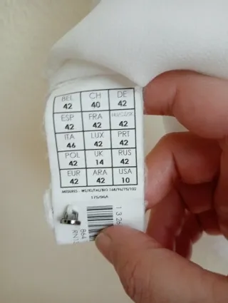 Blusa Promod blanca talla S con pedrería