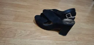 Sandalias negras tacón ancho -38 nuevas