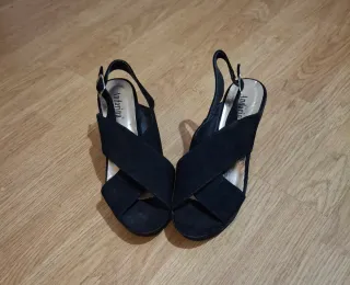 Sandalias negras tacón ancho -38 nuevas