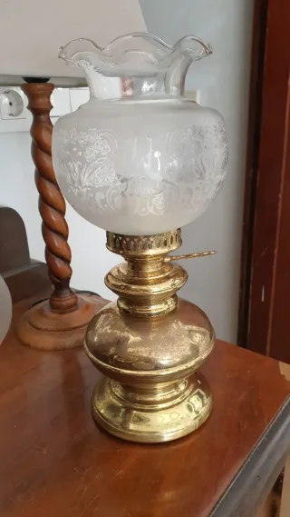 Lámpara Quinqué.  ¡¡¡ Lanza Oferta !!!