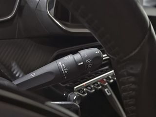 Peugeot 208 BlueHDi 73kW (100CV) Active