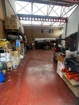 ALQUILER NAVE (sin oficinas)