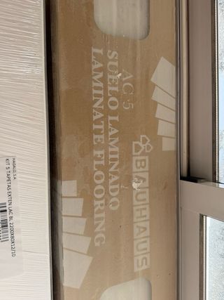 Suelo laminado AC5 Polar