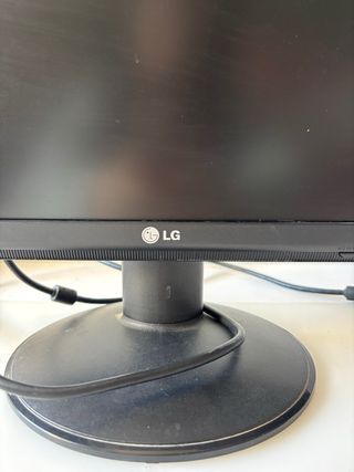 Monitor LG 18,5”