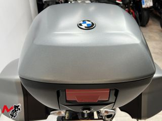 BMW R 1200 R 2016 22000 kms.
