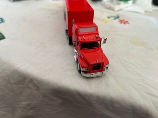 Camion Coca Cola con rimorchio