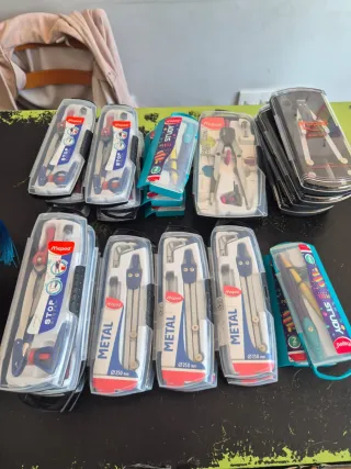 Lote de compás maped