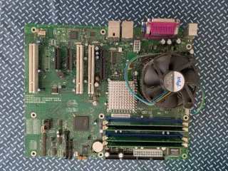 Intel SE7221BA1-E Server 4Gb DDR2 Pentium 4