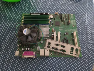 Intel SE7221BA1-E Server 4Gb DDR2 Pentium 4