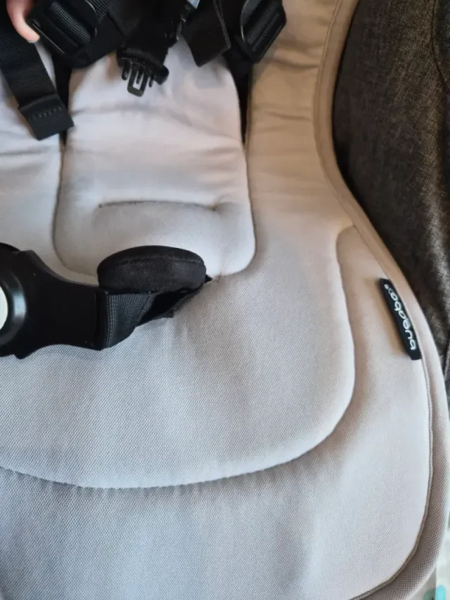 Colchoneta integral ventilada Bugaboo Gris Univers