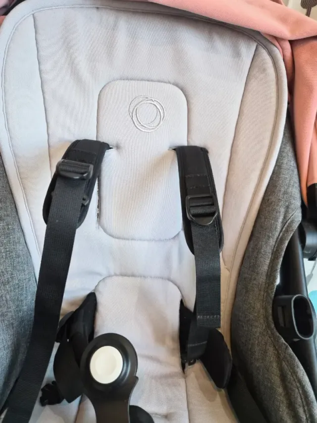 Colchoneta integral ventilada Bugaboo Gris Univers