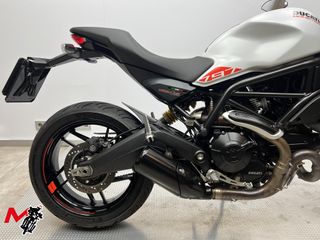 DUCATI MONSTER 797 2019 19640 kms.