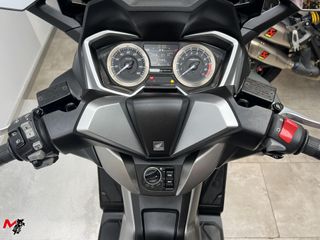 HONDA FORZA 350 2021 27497 kms.