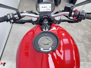 DUCATI MONSTER 821 2019 18835 kms.