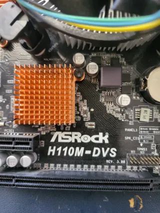 ASRock H110M-DVS Scheda Madre Bundle CPU i5 6600
