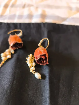 Pendientes flor y perlas artesanales