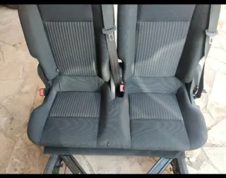 LIMPIEZA Y DESINFECCIÓN SOFÁS Y TAPICERÍAS